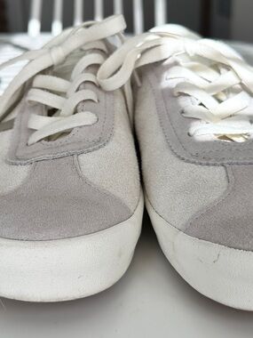 Vans Suede Low-Top Sneakers in Light Gray and Cream